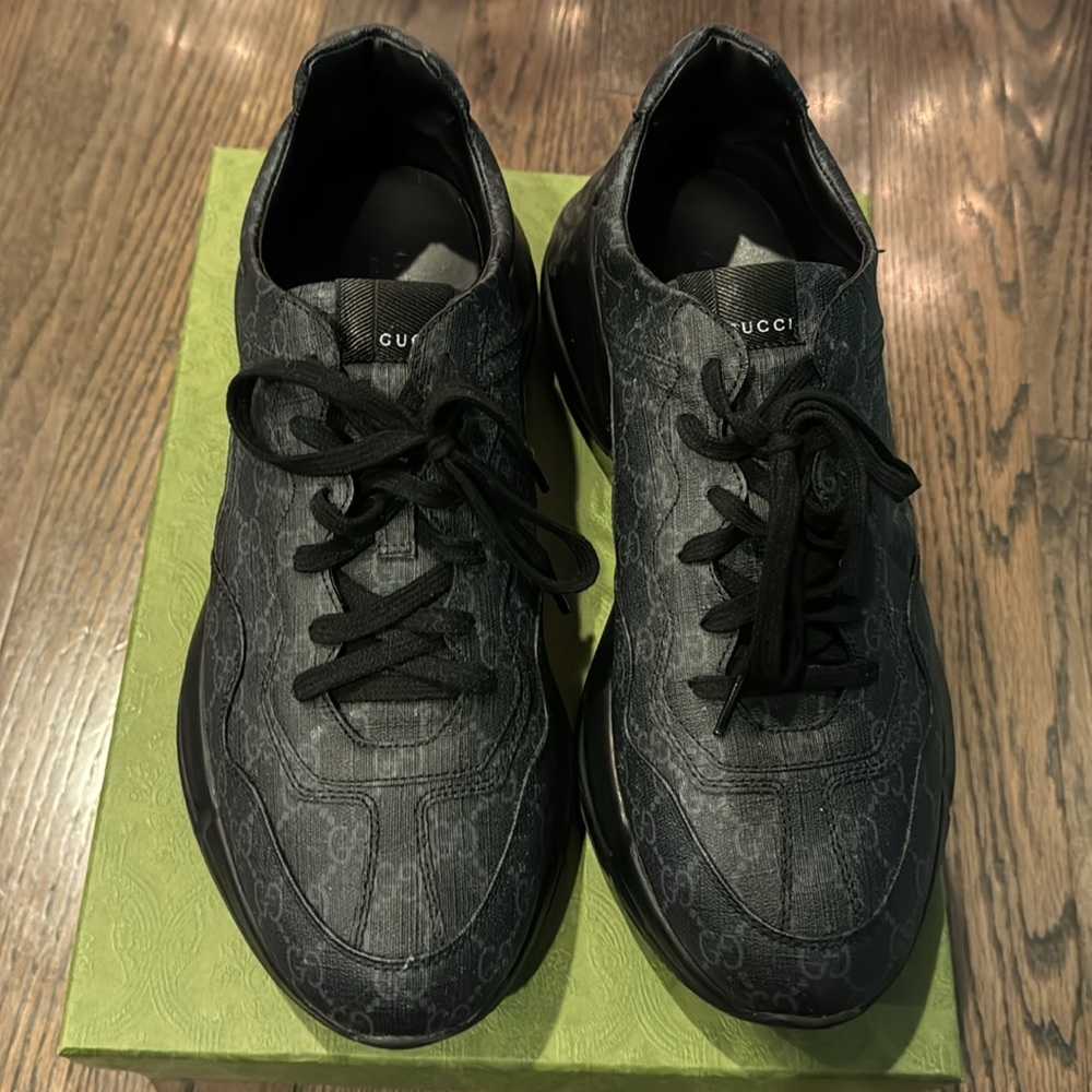 Gucci Tessuto GG Supreme Sneakers, Black, size 13